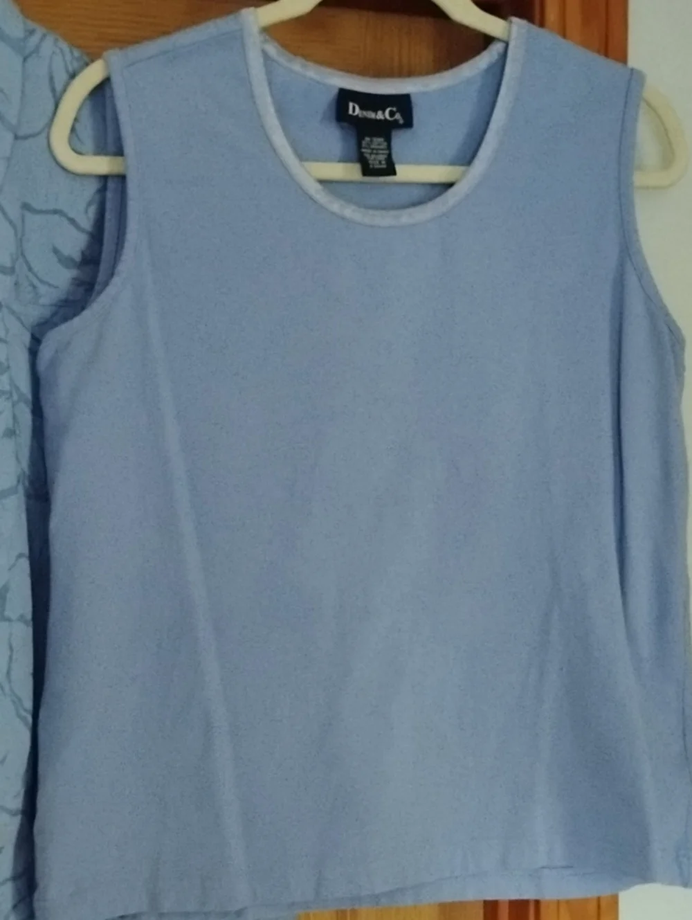 Denim&Co Light Blue Floral Button-Down Blouse with Coordinating Tank Top Medium